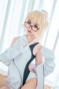 91chigua情感速递：揭秘明星私会时那句低语“请留下来陪我”的秘密如何在夜色中撩动全网