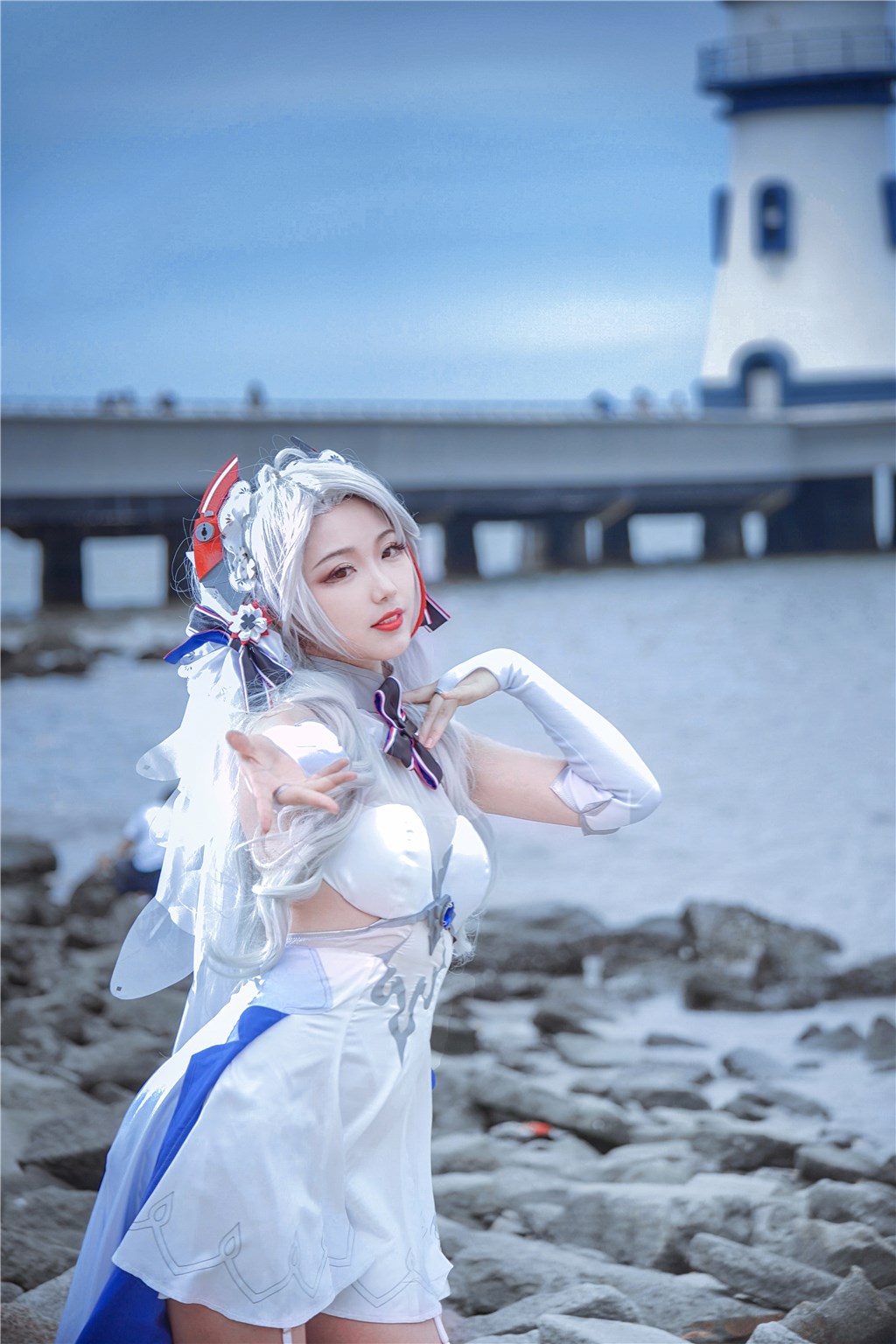 略显性感的情感长诗：在细腻文字中刻画夜晚的禁忌与浪漫，夜晚文字诗意